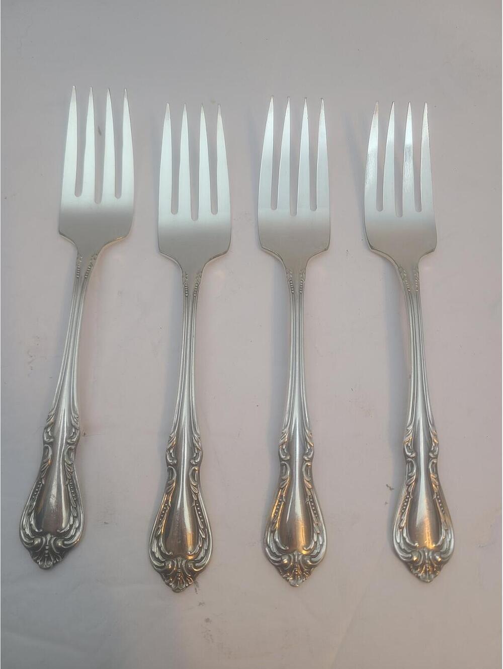 Oneida WM A Rogers Chalice Harmony Pattern Set of 4 Silver Plate Salad Forks